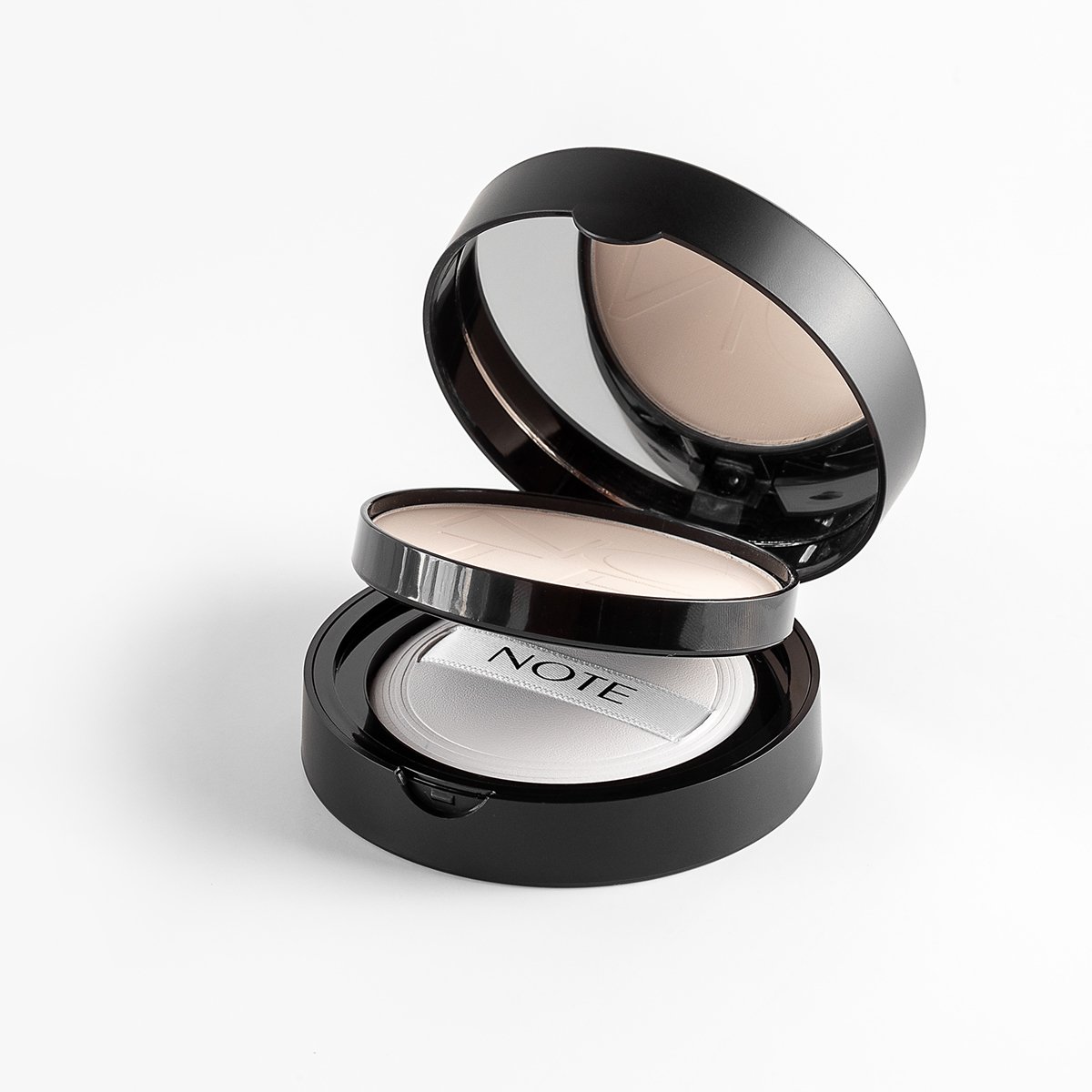 LUMINOUS SILK COMPACT POWDER - الصورة 2